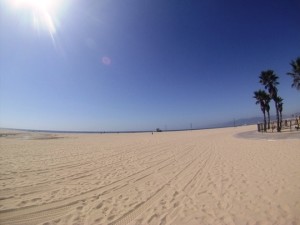 California on the road andare a Venice beach